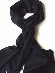 羊绒围巾 女装搭配中的点睛之笔与温暖利器