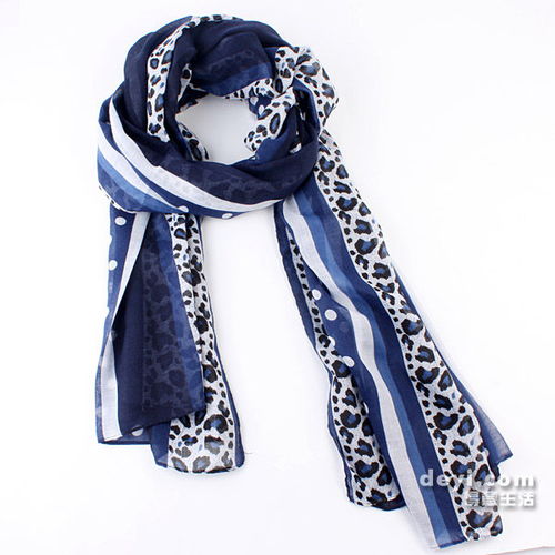 朋友店铺的围巾